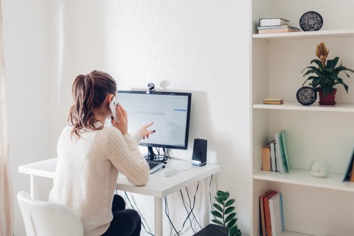 The 10 Best Remote Work Job Roles in Canada (With Salaries) emplois en télétravail