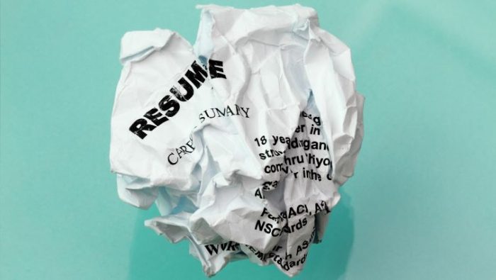 10 Signs of A Weak Resume