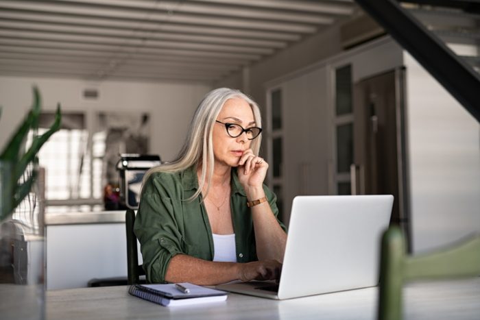 Concentré au travail